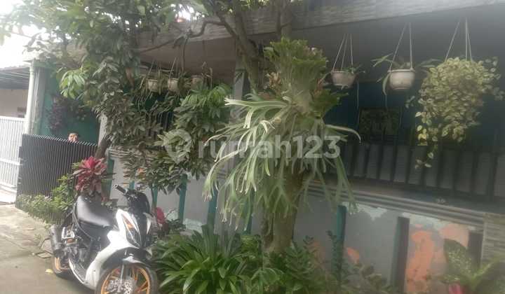 Rumah Dekat Tol Cileunyi Bebas Banjir Akses Mobil 2