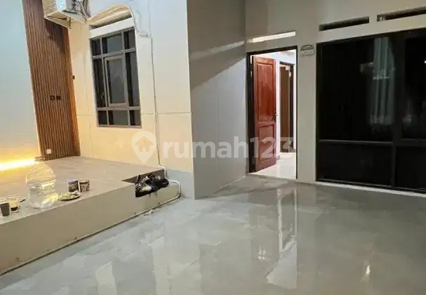 House, 1 Floor, 15 Minutes to ITB &amp; Unpad Campus, in Jatinangor