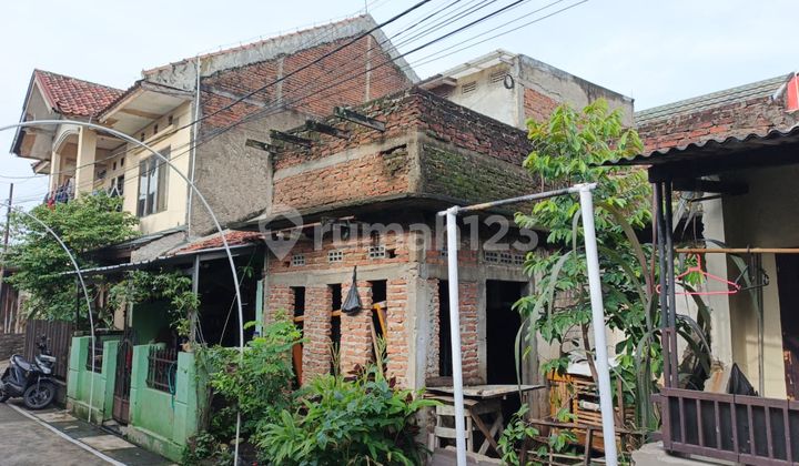 Cheap House 90M Half-Finished Building Flood-Free 2