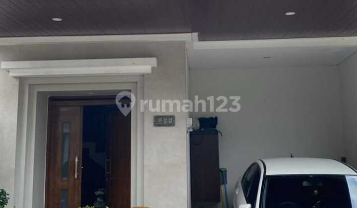 Rumah 2 Lantai Full Furnised Bebas Banjir Akses Mobil Rumah 2 Lantai Full Furnised Bebas Banjir Akses Mobil