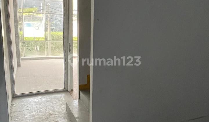 Disewakan gudang hs 198 kalideres uk 10x50m Disewakan gudang hs 198 kalideres uk 10x50m