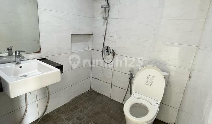 For Rent Greenlakecity Cluster East Asia House Size 4x12 Nice