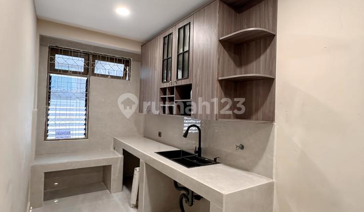 For Rent, Newly Renovated House, Nice and Neat. 2