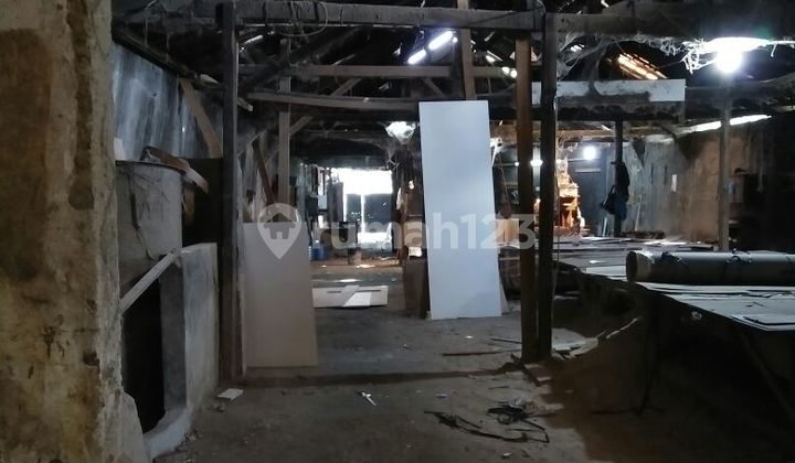 Di Jual Pabrik Tegal Alur SHM 886.0 m² Unfurnished