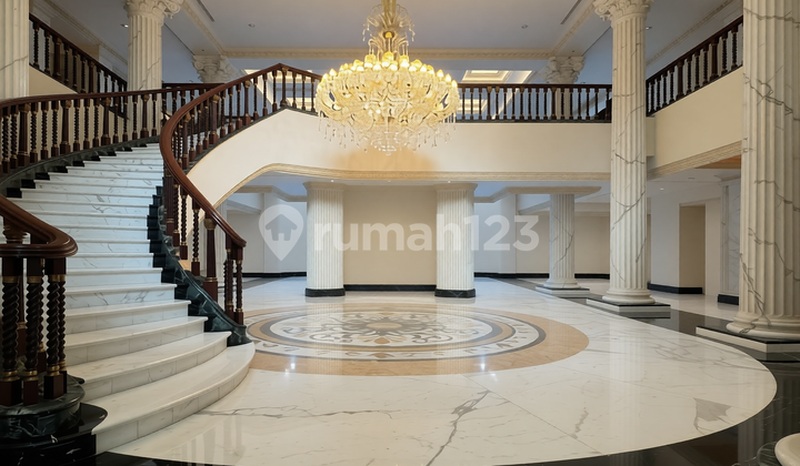 Rumah Mewah Termurah Luas 2700 SHM Jakarta Selatan