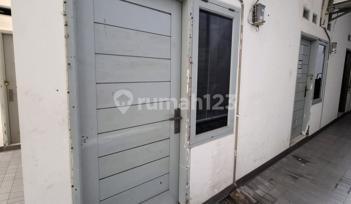 Kost Murah Siap Huni 2 Lantai SHM di Jakarta Barat Kost Murah Siap Huni 2 Lantai SHM di Jakarta Barat