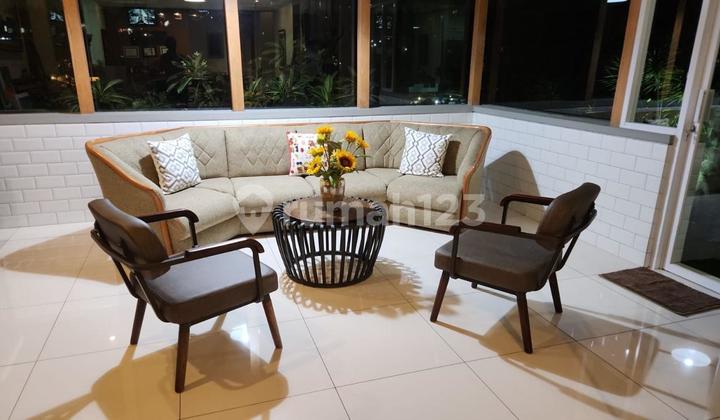 Rumah Cantik Mewah Luas dan Adem di Ciumbuleuit, Bandung 2