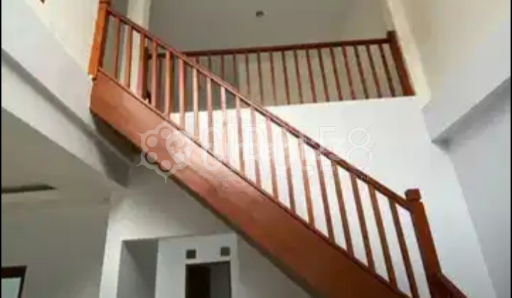 Good Unfurnished Rental House in Setra Duta, Bandung