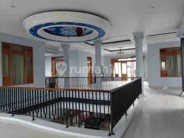 For Sale Super Spacious House at Affordable Price in Sarijadi Bandung 2