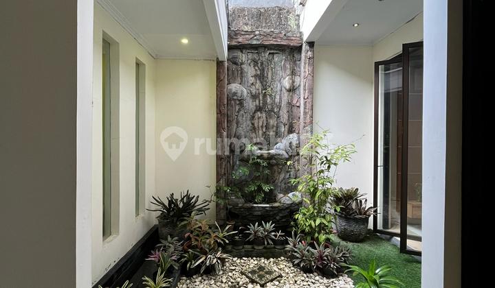 Price Drop Beautiful Comfortable House in Setiabudi Regency Bandung 2