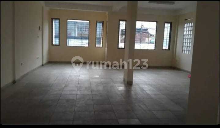 Ruko 3 Lantai Bagus Luas 270 m2 di Sukajadi, Bandung Ruko 3 Lantai Bagus Luas 270 m2 di Sukajadi, Bandung