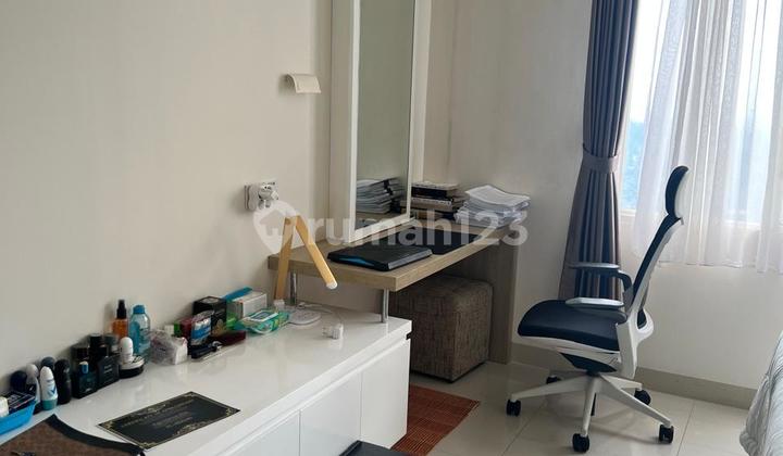 For Sale 2BR Apartment with Beautiful View at Galeri Ciumbuleuit 3 2