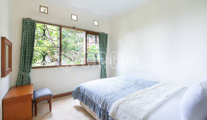 Villa House Asri Bagus Furnished in Dago Pakar, Bandung 2