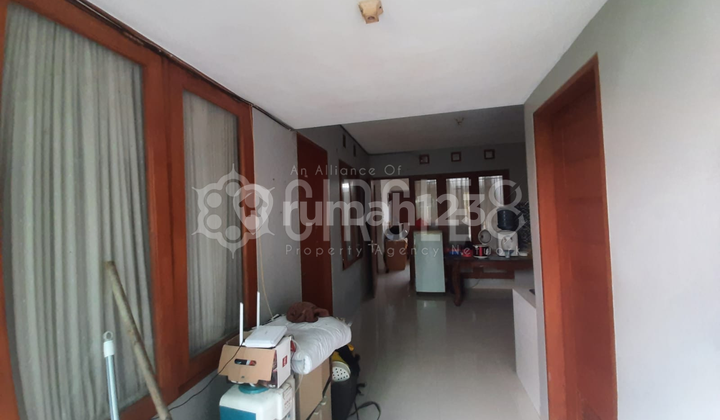 Rumah Bagus Unfurnished SHM Ciwaruga, Bandung 2