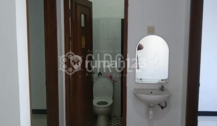 Comfortable 2-Story House at Affordable Price in Pesona Pasteur, Bandung 2