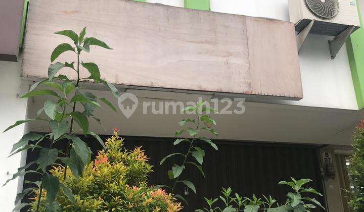 DISEWA RUKO PODIUM 2 LANTAI TERENOV DAN SIAP PAKAI DI LIPPO CIKARANG DISEWA RUKO PODIUM 2 LANTAI TERENOV DAN SIAP PAKAI DI LIPPO CIKARANG