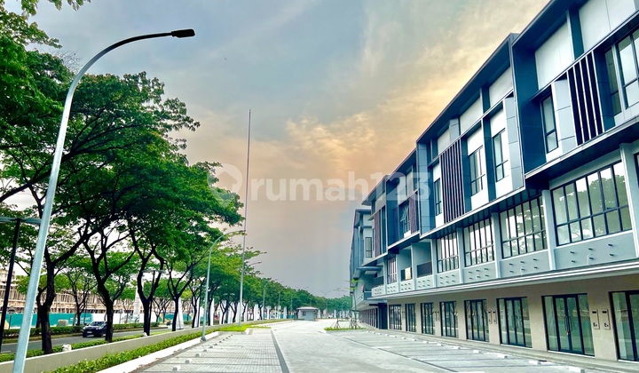 3-Storey Greenwich BSD Shop House, Quick Sale, Negotiable Until Done 2