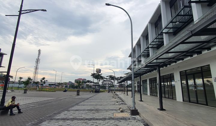 For Sale Hampton Shop House