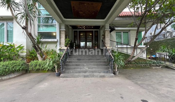 Sell Cheap Hotel in South Jakarta Sell Cheap Hotel in South Jakarta
