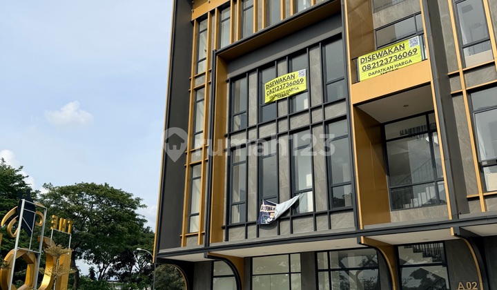 Iconix Studio Loft Office Shop, BSD, 4 Floors, Near Station and Toll Access, Boulevard Position, Front of BSD Road Iconix Studio Loft Office Shop, BSD, 4 Floors, Near Station and Toll Access, Boulevard Position, Front of BSD Road