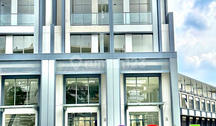 Ruko 4 Lantai Hudson Studio Loft Pinggir Jalan Boulevard Gading Serpong