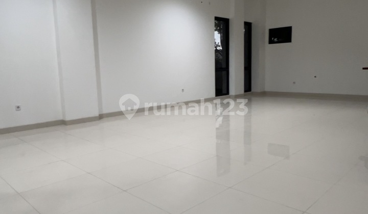 Corner Shop BSD Quick Sale, L 6 , Road Front Position, Near Ipeka. 2