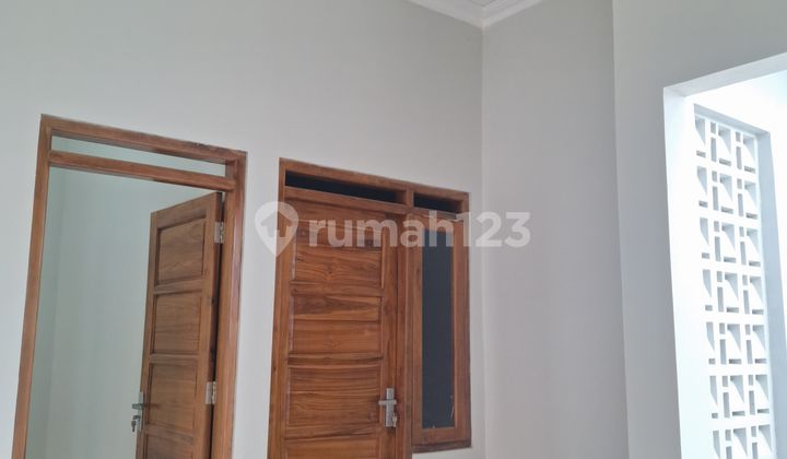 Rumah Mewah di Klaten Tengah Sertifikat SHM 2