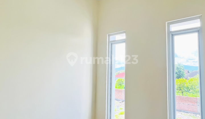 Rumah Modern Legalitas SHM di Klaten Tengah Harga 305 Juta 2