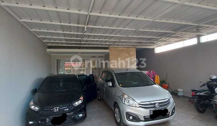 Rumah Modern Minimalis 3 Kilometer Dari Gerbang Tol Buah Batu Rumah Modern Minimalis 3 Kilometer Dari Gerbang Tol Buah Batu