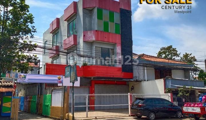 Di Jual Ruko 3 Lantai Kawasan Sentra Bisnis di Jl. Gatot Subroto, Bandung Di Jual Ruko 3 Lantai Kawasan Sentra Bisnis di Jl. Gatot Subroto, Bandung