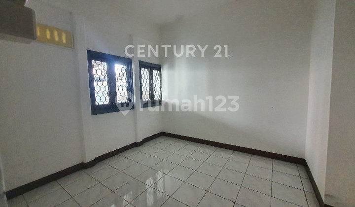 Murah! Rumah Siap Huni Baru Renovasi, Di Sayap Moh Toha 2