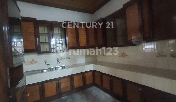 2-Story Furnished House, can be used for Office, Antapani Bandung 2