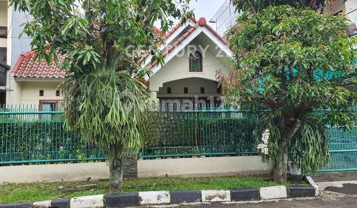 Rumah 1Lt Semifurnished di Cluster Antapani Bandung Rumah 1Lt Semifurnished di Cluster Antapani Bandung