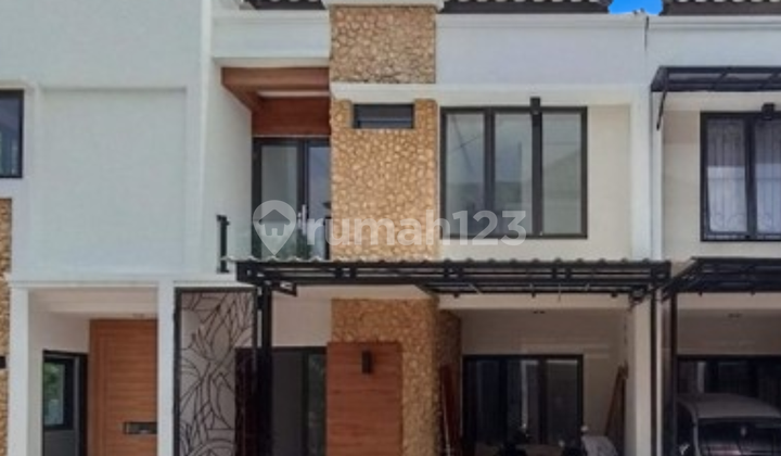Rumah Cantik Di Belakang Margo City Depok Ada Kolam Renang 1