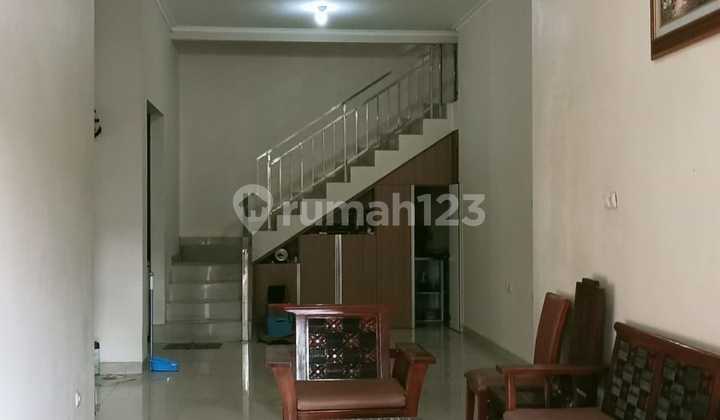 Comfortable & Serene 2-Story Residence in G D C Kota Depok Comfortable & Serene 2-Story Residence in G D C Kota Depok