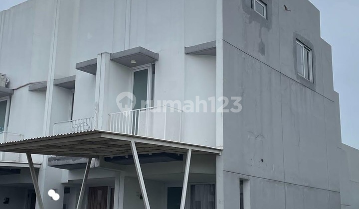 For Sale. Loss on Furnished Compact House in BSD