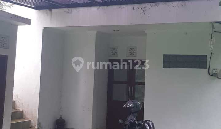 Rumah Tropis Alam Taro 2