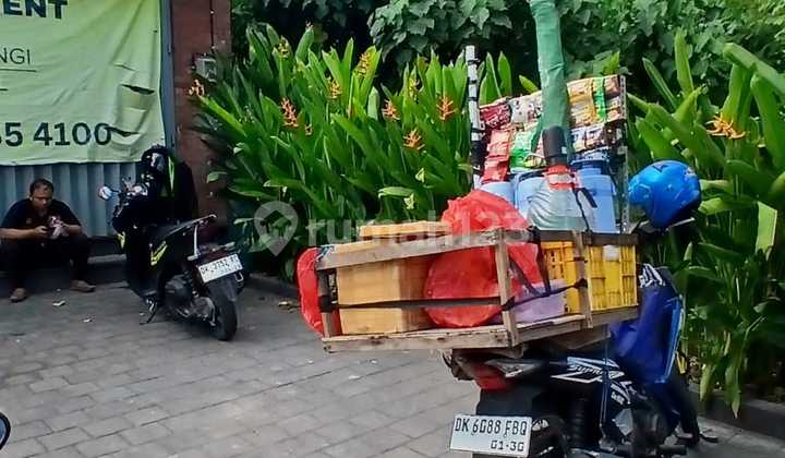 Ruko Batu Belig Krobokan di Pantai Batubelig, Jl. Batu Belig, Kerobokan Kelod, Kuta Utara, Badung, Bali, Indonesia, 80361, Batu Belig 2