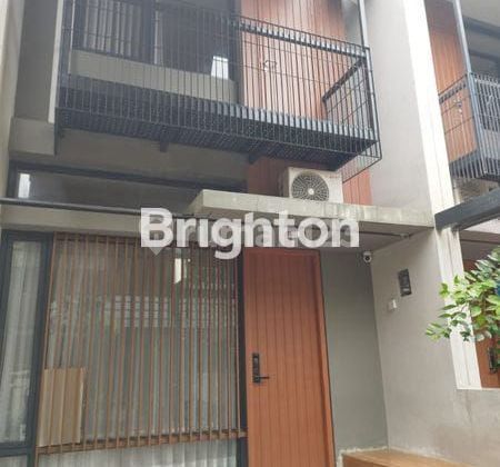 For Sale Beautiful Fully Furnished FLEEKHAUZ BSD Tangerang.