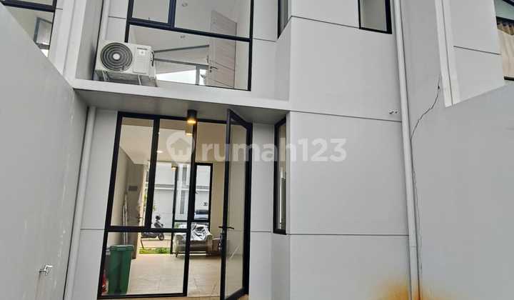 *dijual/sewa Cepat Rumah Cendana Cove - Lippo Karawaci*