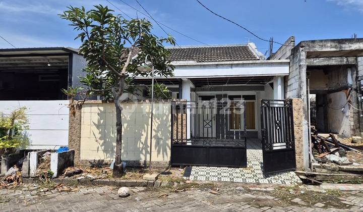 Dijual Rumah Murah dan Bagus di Sidoarjo - Sedati (009) 1