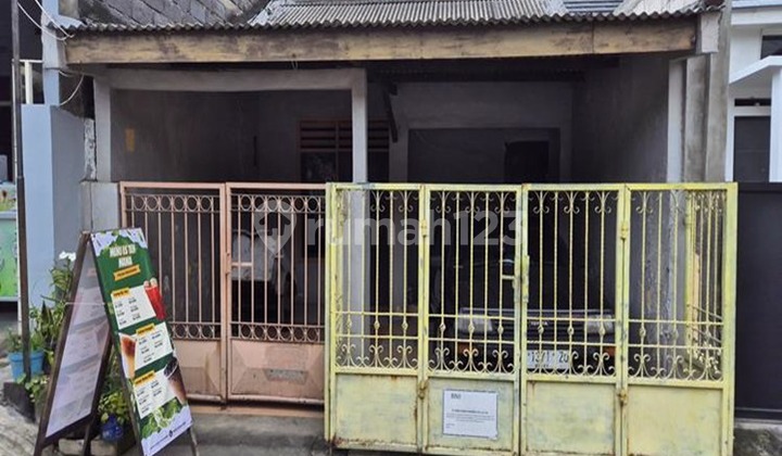 FOR SALE Cheap and Good House in Gresik - Driyorejo (009)