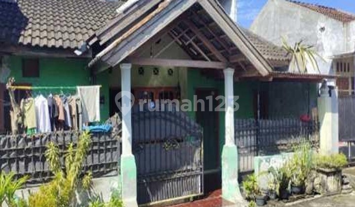 For Sale Nice and Affordable House in Mojokerto (451)