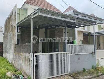 Rumah Murah Dekat Akses Cepat ke Jalan Utama 2