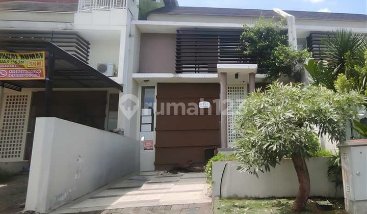 Nice Affordable House Near Abdul Rachman Airport and Station in Malang