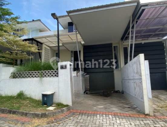 Rumah Murah Bagus Dekat Akses Tol di Malang Rumah Murah Bagus Dekat Akses Tol di Malang