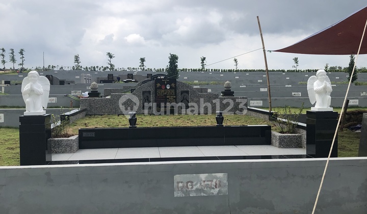 For Sale Modern Cemetery Plot For Sale Modern Cemetery Plot