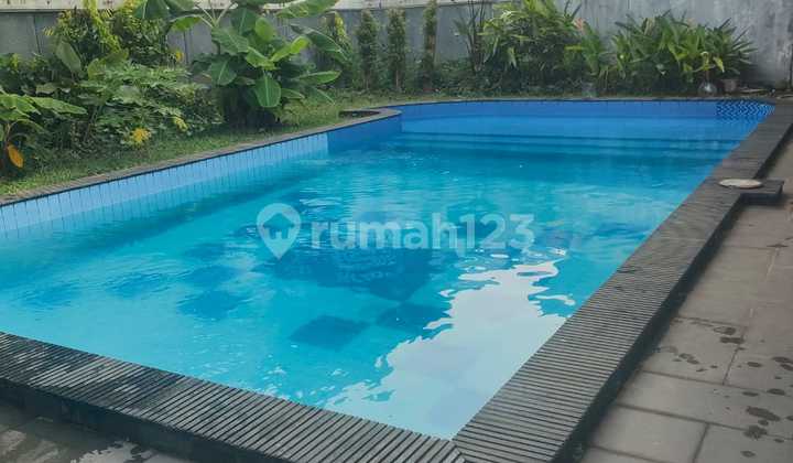 Dijual Rumah Mewah View Golf . Beverly Golf Karawaci  2