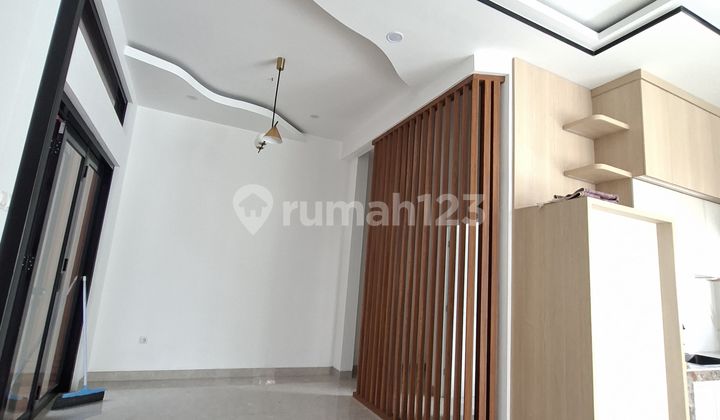 Luxury House for Sale in Strategic Location in BSD Area 2