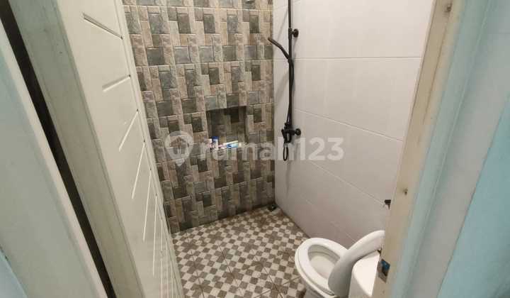 For Sale Strategic House In Taman Holis Indah – Bandung 2